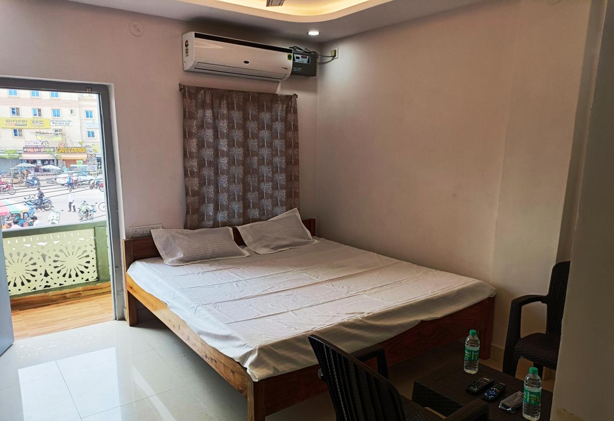Hotel Grand View Puri Exterior photo