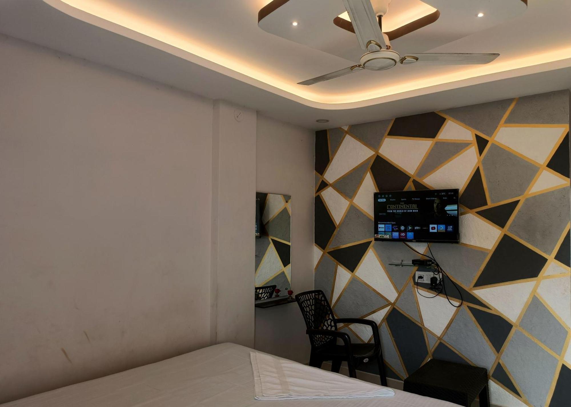 Hotel Grand View Puri Exterior photo