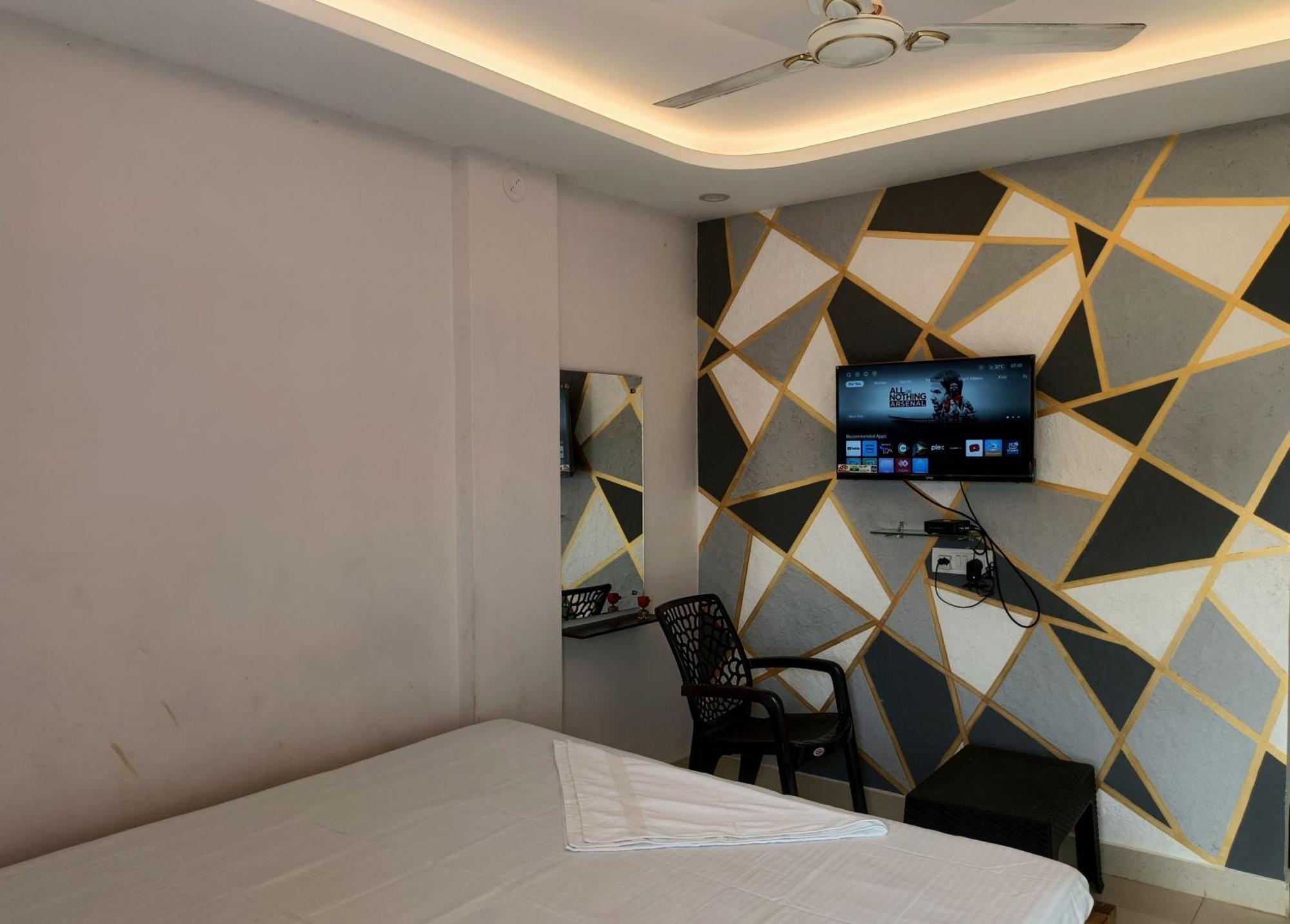 Hotel Grand View Puri Exterior photo