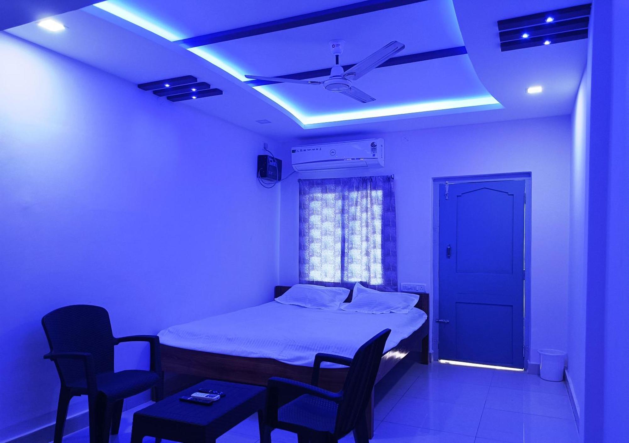 Hotel Grand View Puri Exterior photo